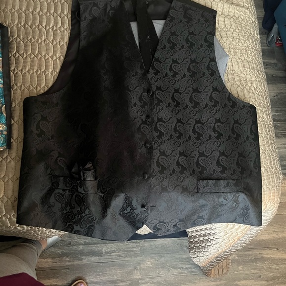 Men’s Dressy Clothes Bundle - Picture 14 of 14